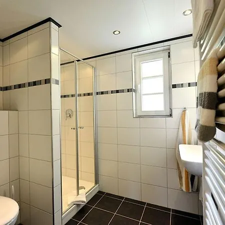 Winzerschenke Hotel *